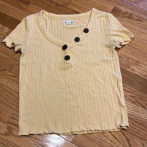 American Eagle shirt regular length